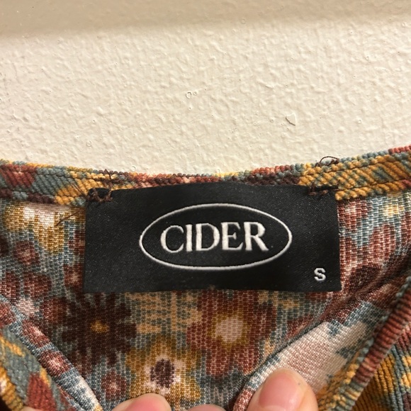 Cider Floral Long Sleeve Dress - Picture 4 of 6